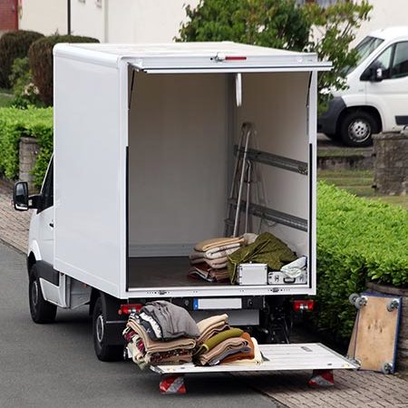 multiservice_mezzi_sgombero_appartamenti_milano multiservice_mezzi_sgombero_appartamenti_milano